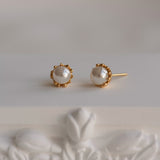 Alba Pearl Stud Earrings